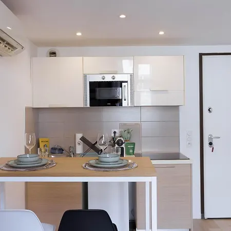 Casablanca - Duplex, 10mn Du Palais&plage, Calme,clim Appartement *